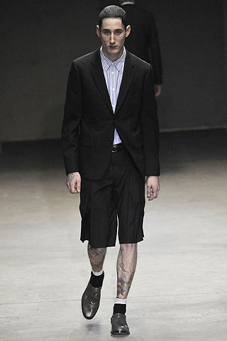 Comme des Garcons / - 2011
